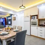 With Private Pool And Jacuzzi Villa Kaş