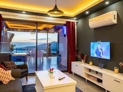 With Private Pool And Jacuzzi Kaş