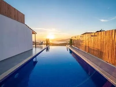 Villa With Private Pool And Jacuzzi Kas