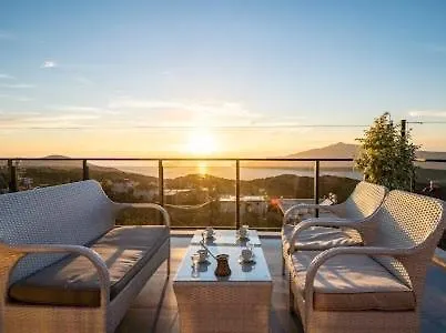 With Private Pool And Jacuzzi Villa *