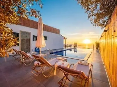 别墅 With Private Pool And Jacuzzi 卡斯