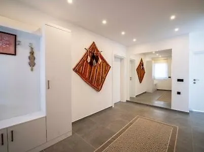 别墅 With Private Pool And Jacuzzi *